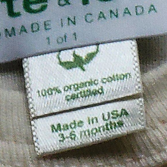 CATE & LEVI Organic Onesie - Baby - Made in Canada NEW NWT 3-6 mo Dog - Picture 3 of 4